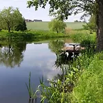 Szafarnia 19 Дом отдыха *