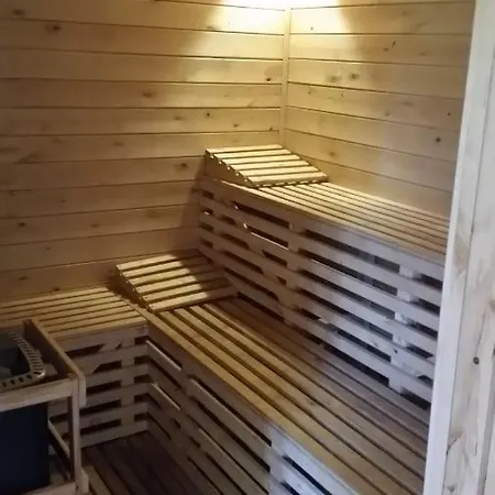 Szafarnia 19 Kurzetnik